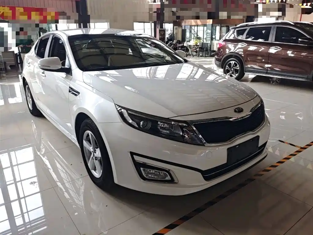 Kia K5 2015 2.0L automatic GL купить на сайте DeffCars