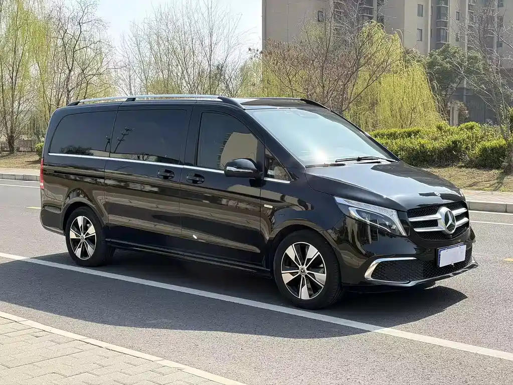 Mercedes-Benz V-Class 2020 V 260 Premium Edition купить на сайте DeffCars