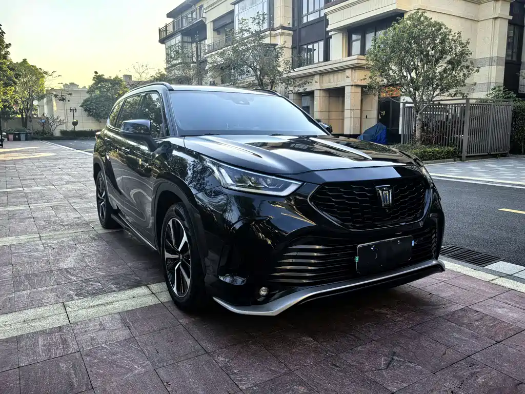 Crown Lufang 2021 2.5L HEV four-wheel drive flagship version купить на сайте DeffCars