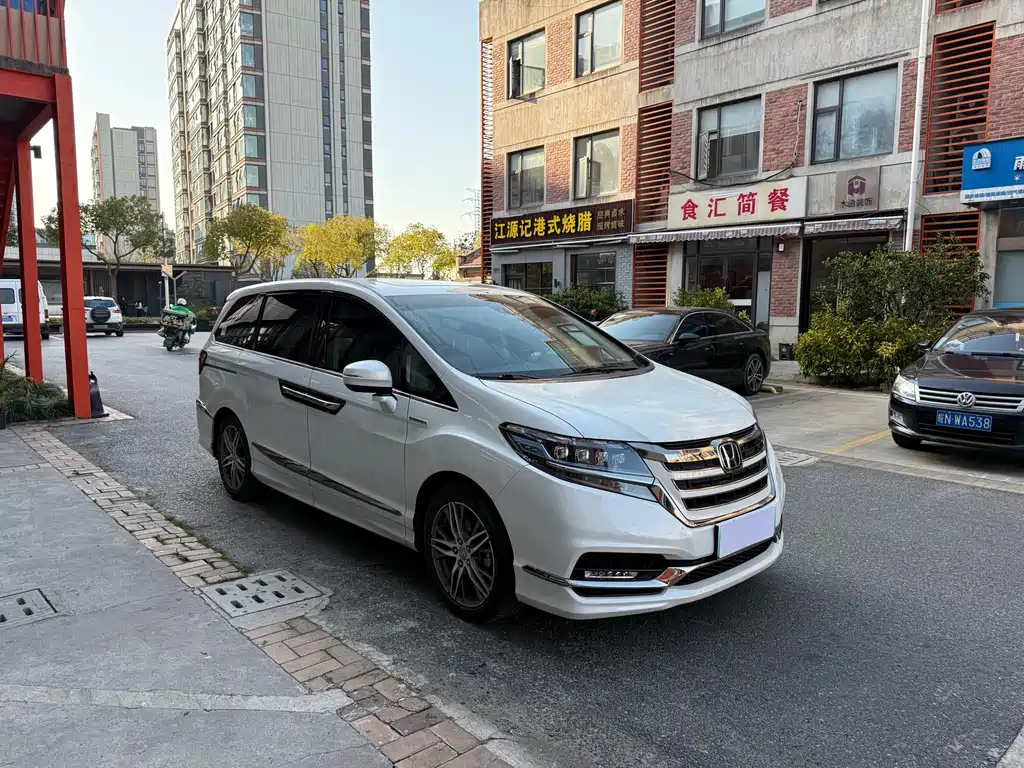 Alison 2019 2.0L Hybrid Deluxe Edition купить на сайте DeffCars