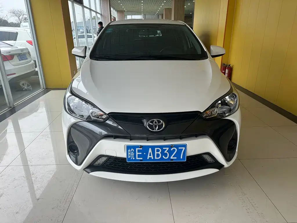 YARiS L 2018 1.5E CVT Champion Limited Edition купить на сайте DeffCars