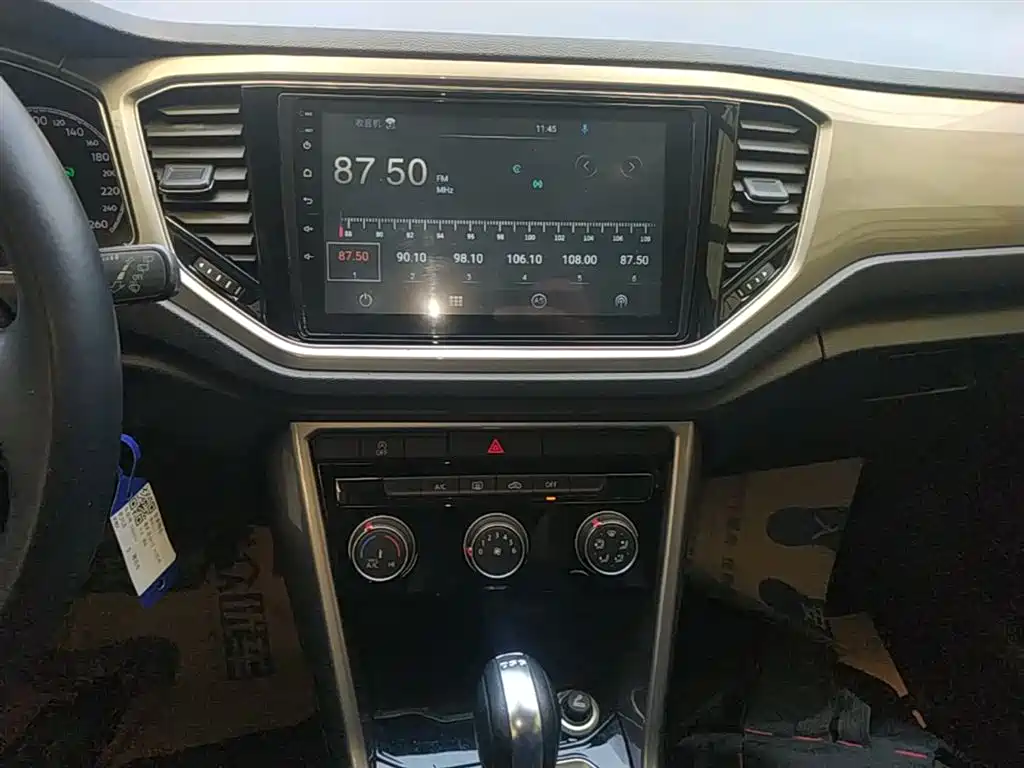 T-ROC 2018 model 230TSI DSG two-wheel drive aggressive model National V купить на сайте DeffCars