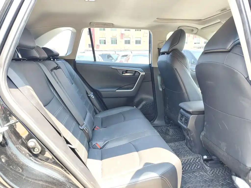 Wilanda 2022 2.0L CVT two-wheel drive luxury PLUS version купить на сайте DeffCars