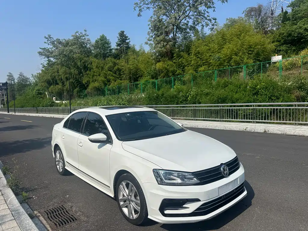 Sagitar 2018 280TSI DSG Dynamic Edition купить на сайте DeffCars