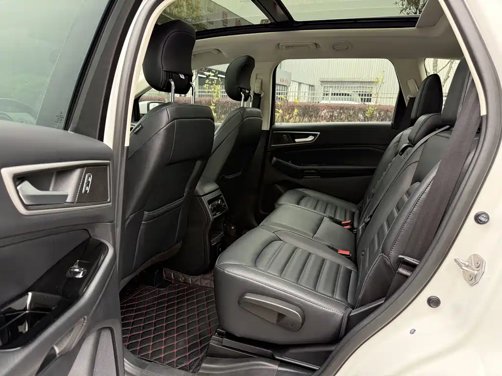 Ruijie 2020 EcoBoost 245 2WD Platinum 7-seater купить на сайте DeffCars