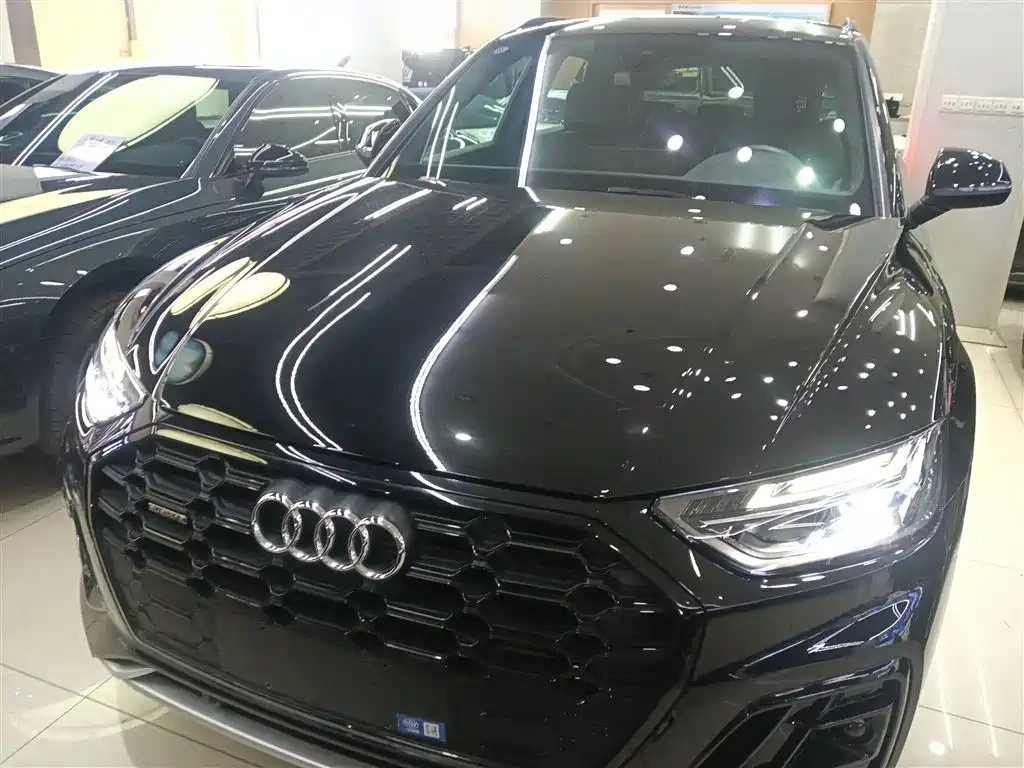 Audi Q5L 2024 40 TFSI luxury and dynamic model купить на сайте DeffCars
