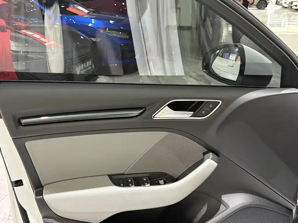 Audi A3 2020 Limousine 35 TFSI Fashion Type National V купить на сайте DeffCars