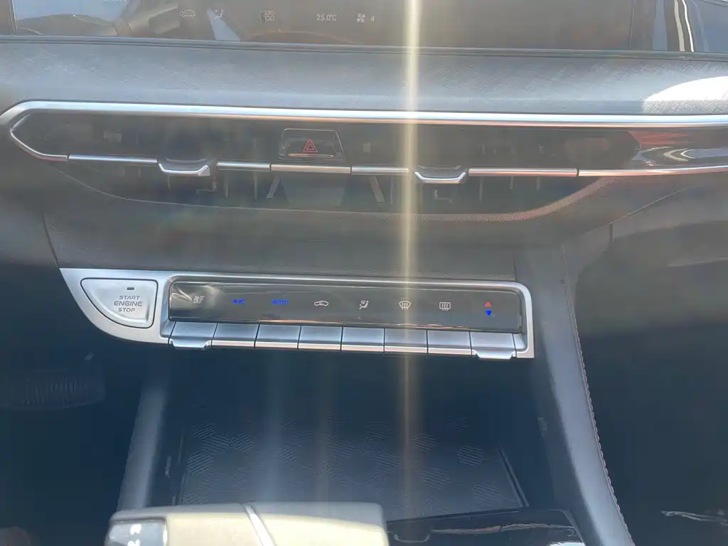 Eado 2025 PLUS 1.4T dual-clutch high-energy version купить на сайте DeffCars