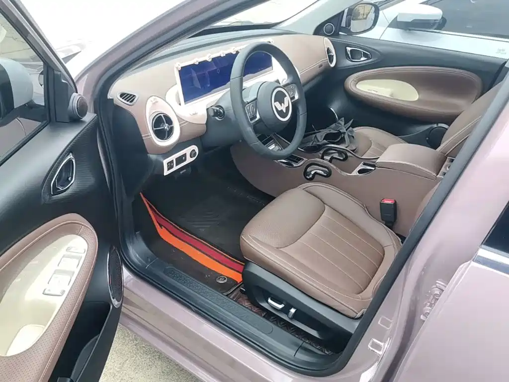Wuling Bingo 2023 model 333km Lingxi Internet+ model купить на сайте DeffCars