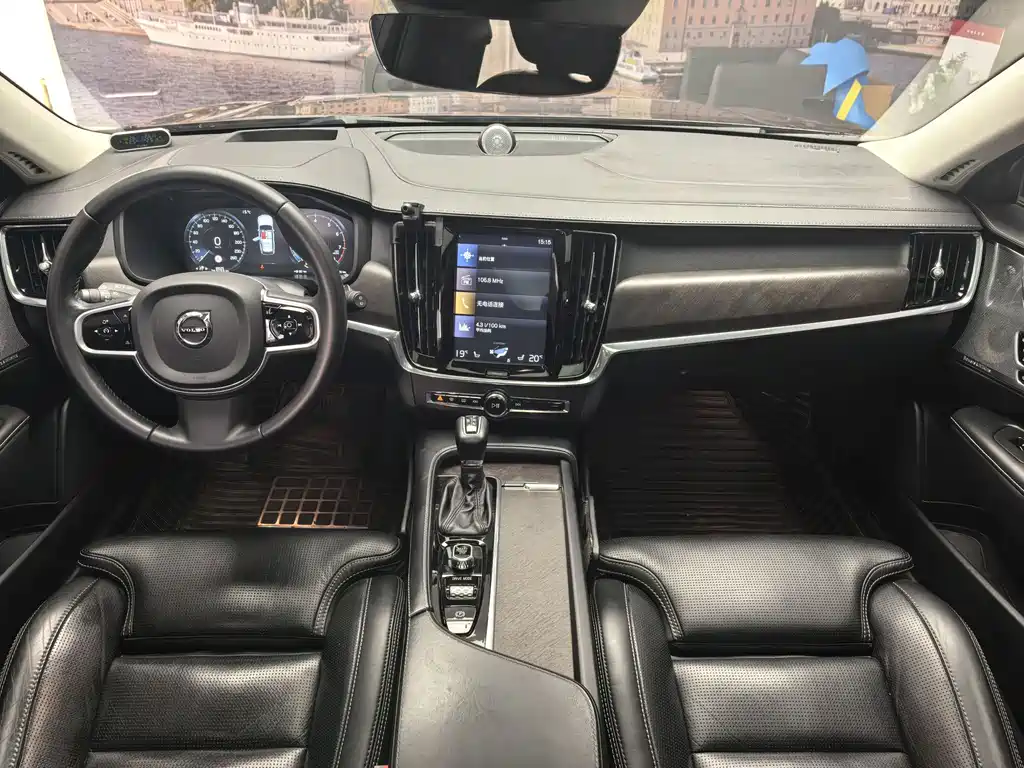 Volvo V90 2019 Cross Country T5 AWD Zhizun Edition National V купить на сайте DeffCars