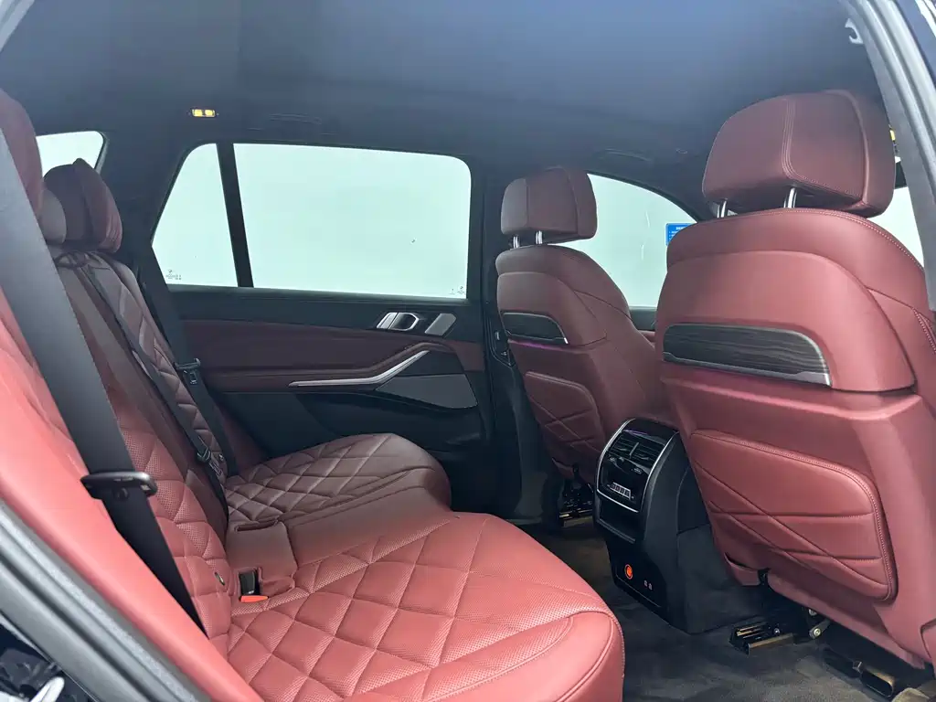 BMW X5 2022 xDrive 40Li M Sports Package купить на сайте DeffCars