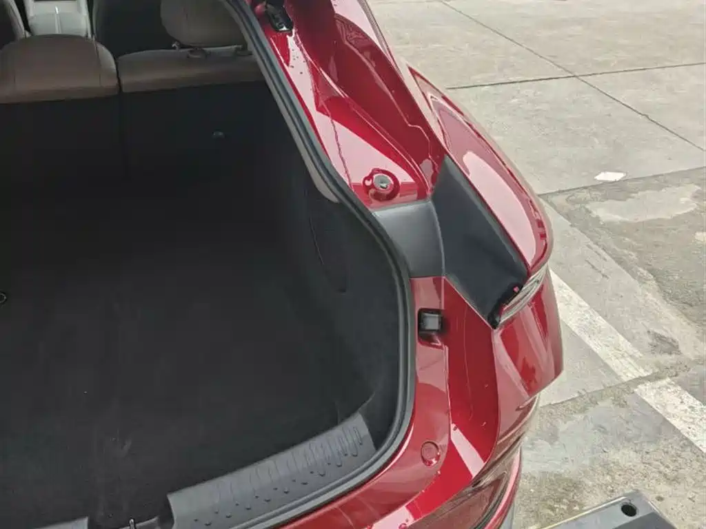 Zhiji L6 2025 Max купить на сайте DeffCars