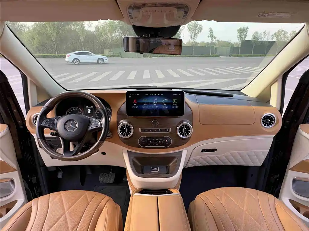 Vito 2021 2.0T Elite Edition 7 seats купить на сайте DeffCars