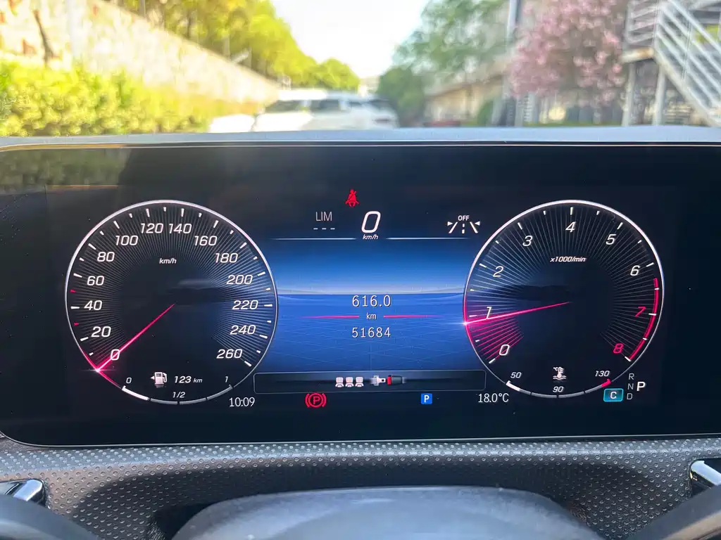 Mercedes-Benz A-Class 2023 A 200 L Dynamic купить на сайте DeffCars