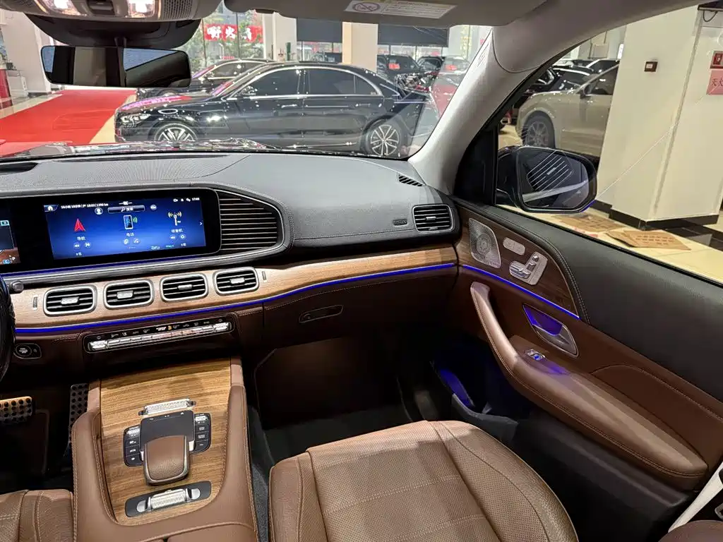 Mercedes-Benz GLS 2024 GLS 450 4MATIC luxury model купить на сайте DeffCars