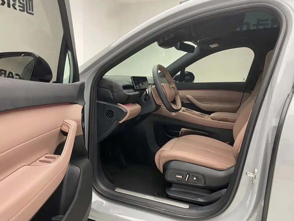 NiO EC6 2024 75kWh купить на сайте DeffCars