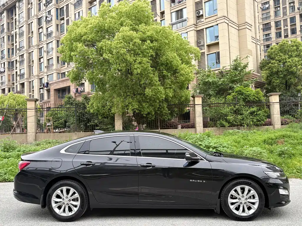 Malibu XL 2022 535T automatic sharp version купить на сайте DeffCars