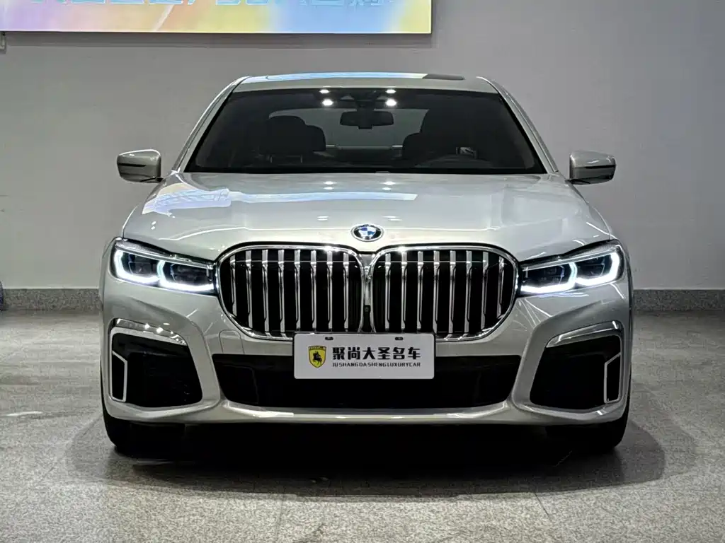 BMW 7 Series 2018 740Li xDrive Exclusive M Sports Package купить на сайте DeffCars