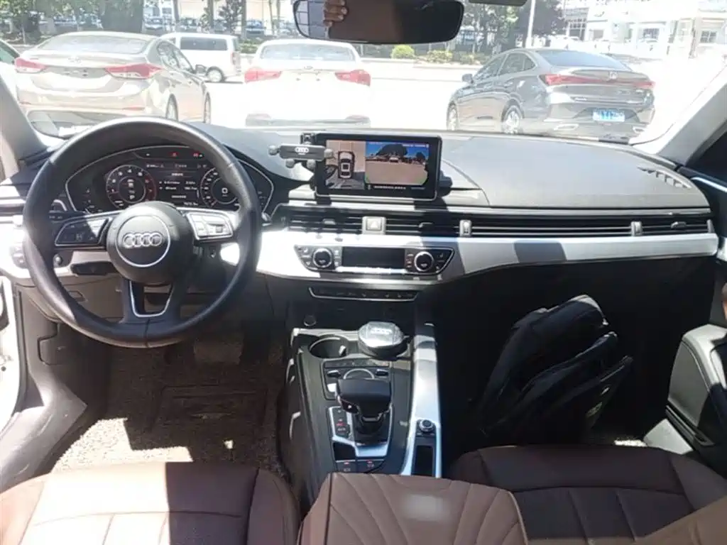 Audi A4L 2019 40 TFSI Fashion Type National VI купить на сайте DeffCars
