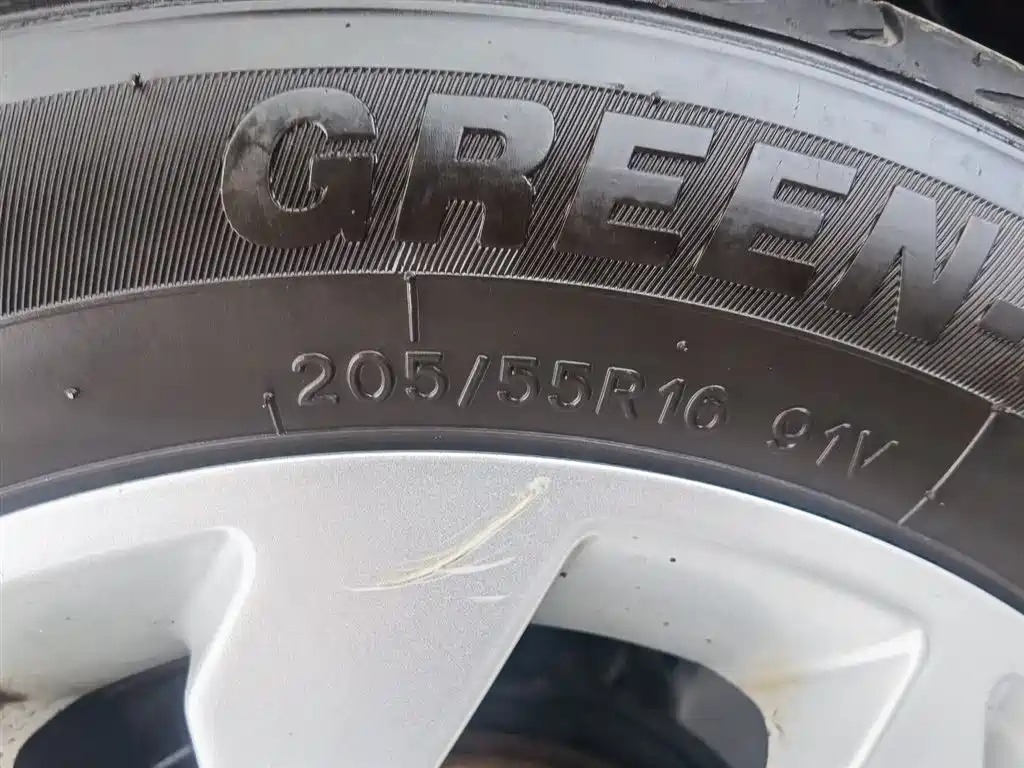 Vision 2016 1.5L Automatic Happiness Edition купить на сайте DeffCars