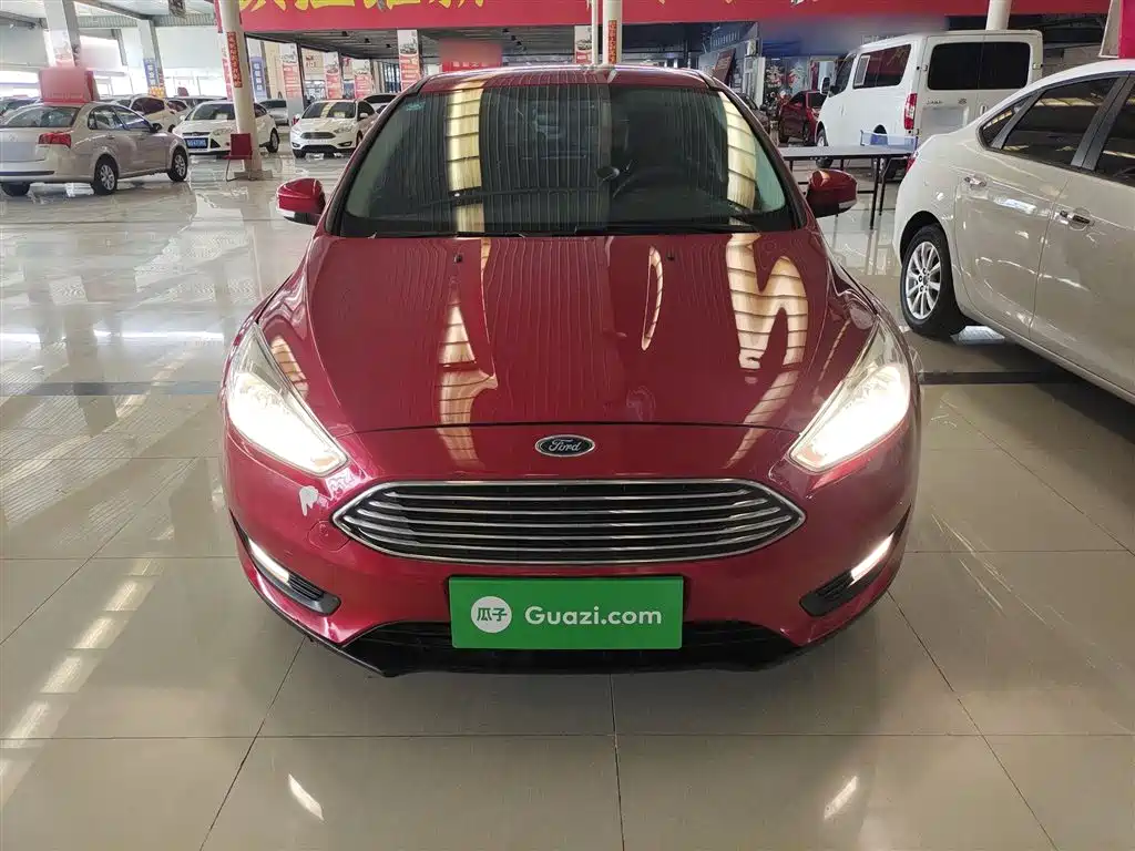 Focus 2020 hatchback classic 1.5L automatic fashion model купить на сайте DeffCars