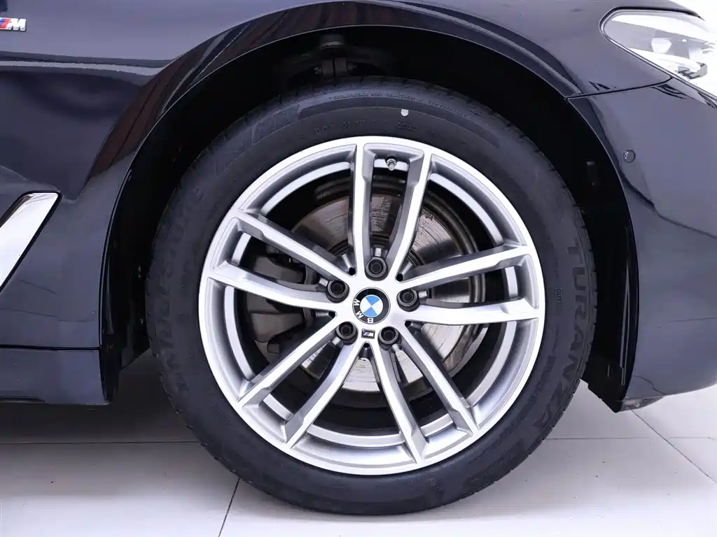 BMW 5 Series 2020 525Li M Sports Package купить на сайте DeffCars