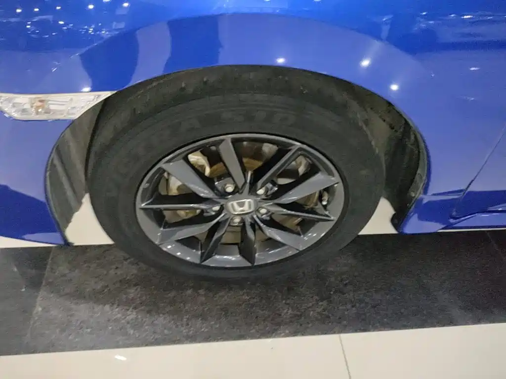 Civic 2019 220TURBO CVT Dynamic Edition National VI купить на сайте DeffCars