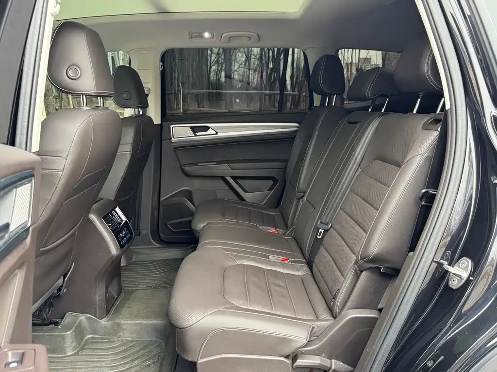 Touron 2020 facelift 380TSI four-wheel drive luxury version купить на сайте DeffCars