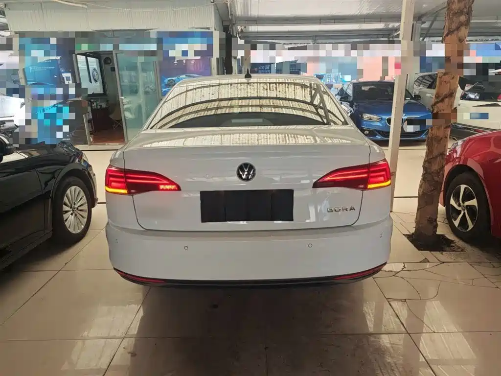 Bora 2021 1.5L automatic comfort intelligent connected version купить на сайте DeffCars