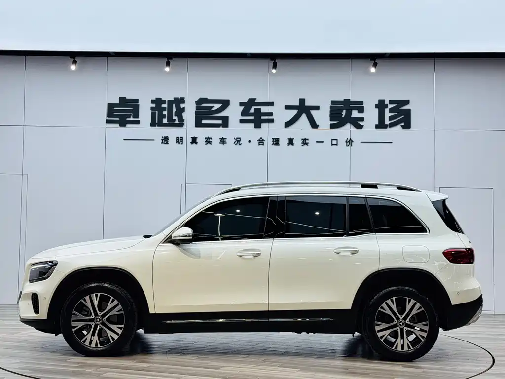 Mercedes-Benz GLB 2024 GLB 220 Dynamic купить на сайте DeffCars