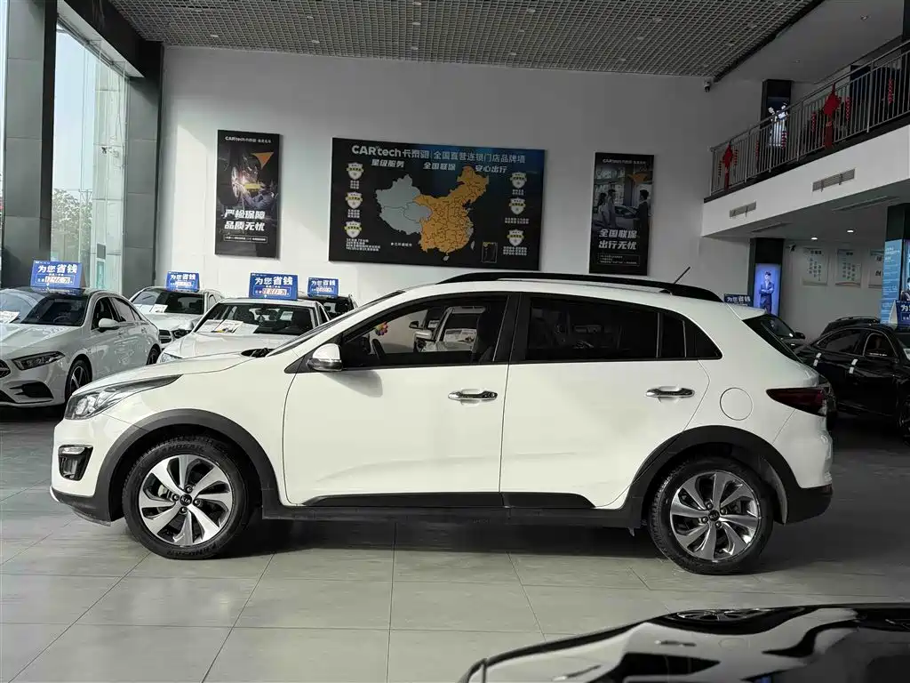KX CROSS 2019 1.6L automatic smart sunroof version National V купить на сайте DeffCars