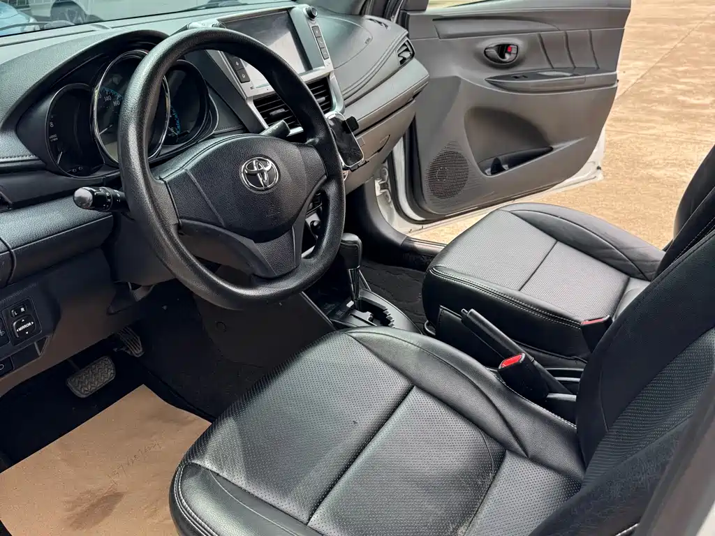 YARiS L 2018 1.5E CVT Champion Limited Edition купить на сайте DeffCars