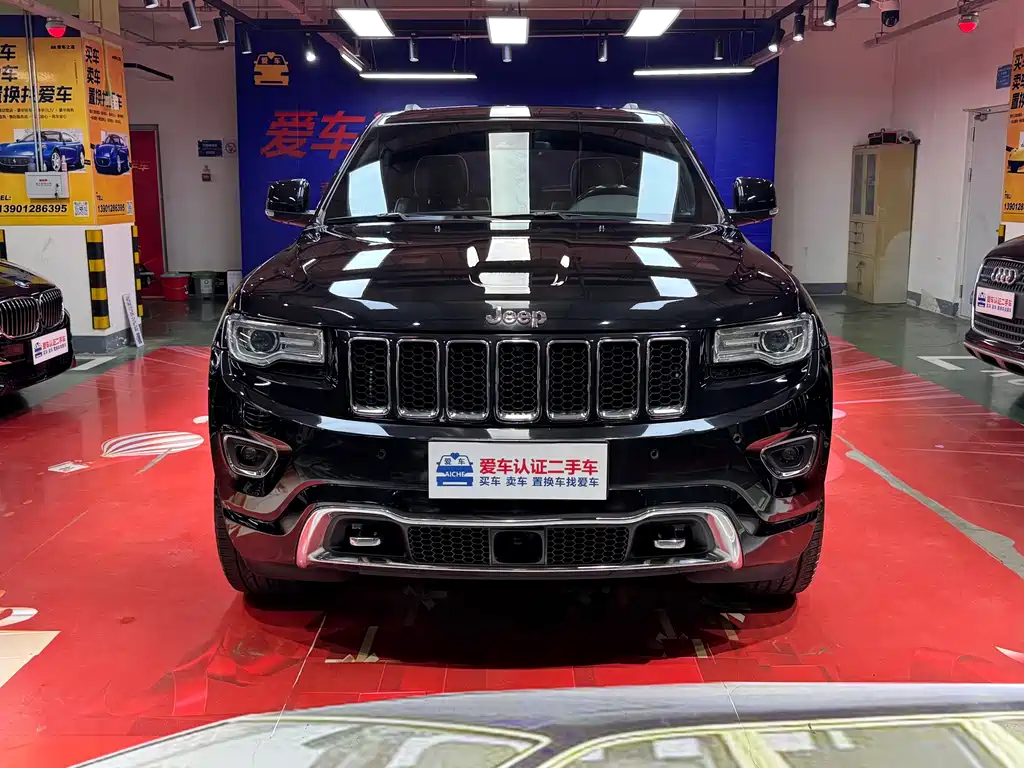 Grand Cherokee imported 2016 3.6L luxury navigation version купить на сайте DeffCars