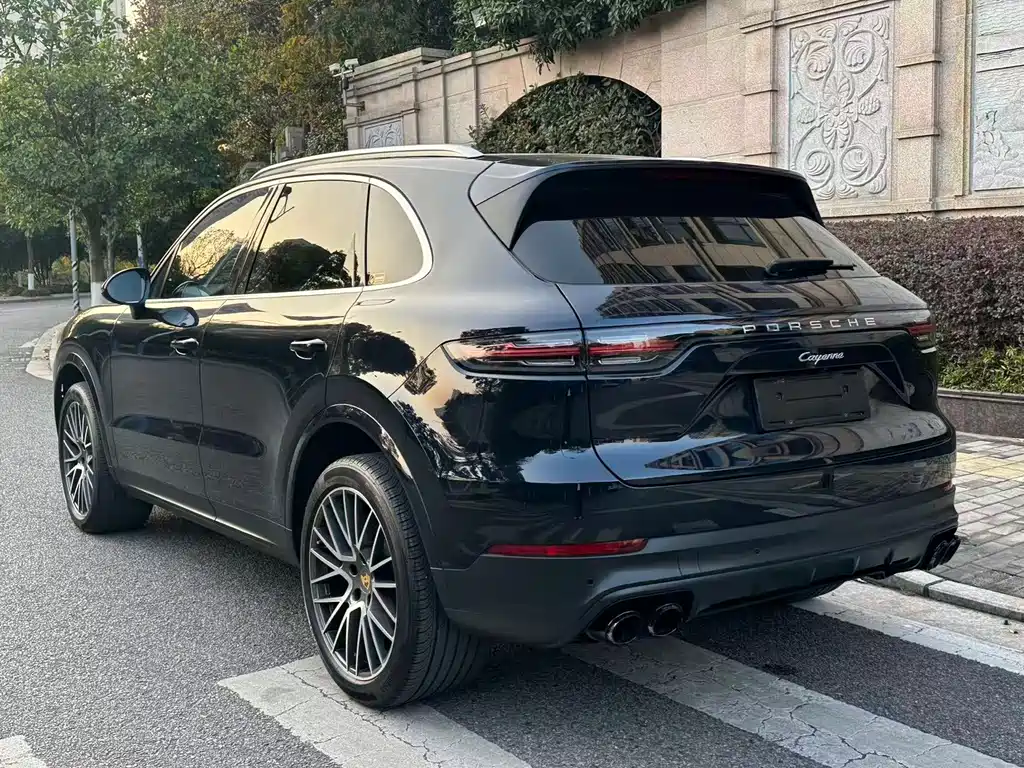 Cayenne 2022 Cayenne 3.0T Platinum Edition купить на сайте DeffCars