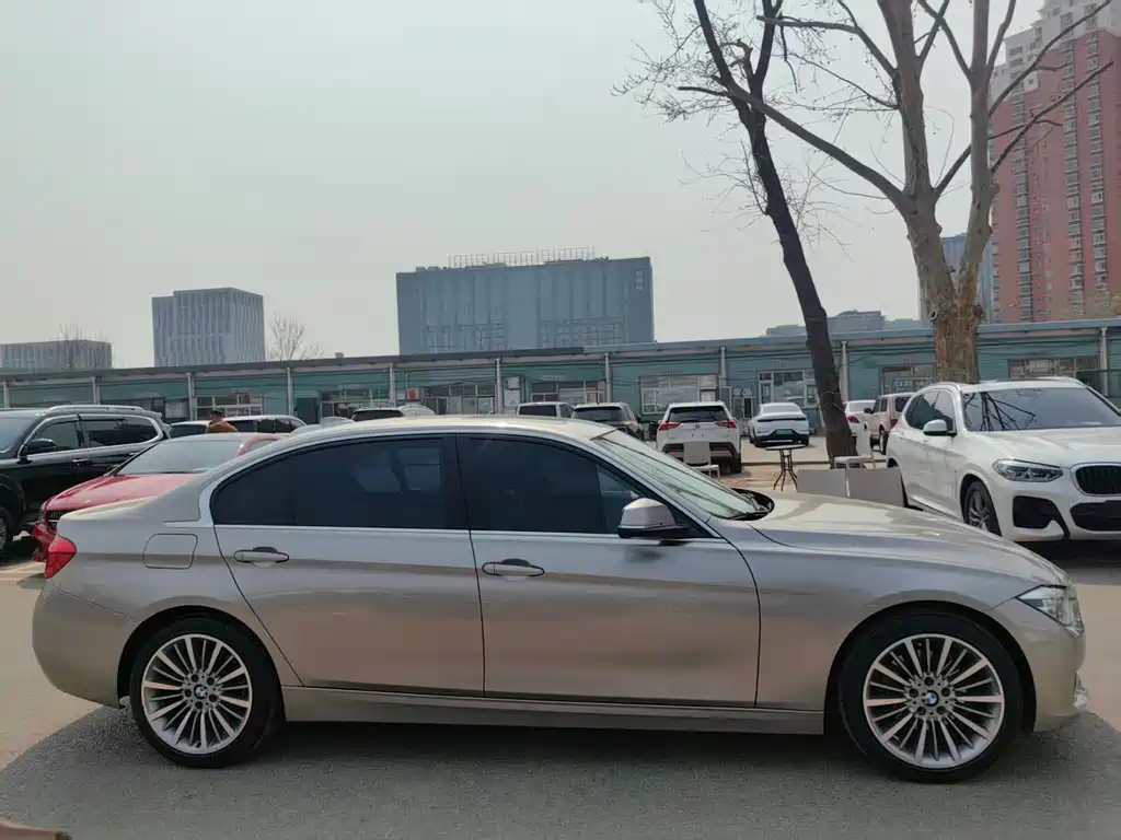 BMW 3 Series 2019 320Li Fashion Model купить на сайте DeffCars