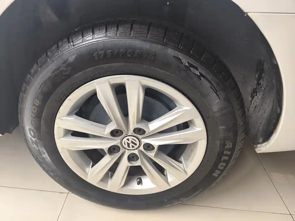 Santana 2018 1.5L automatic fashion version купить на сайте DeffCars