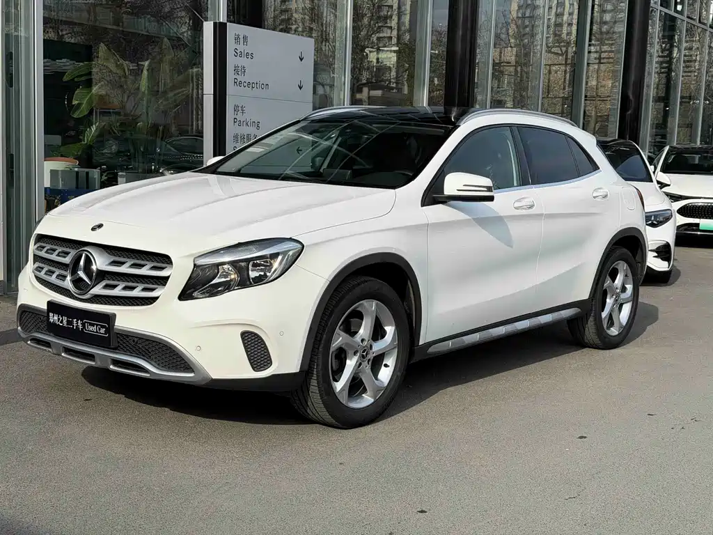 Mercedes-Benz GLA 2019 GLA 200 Dynamic купить на сайте DeffCars