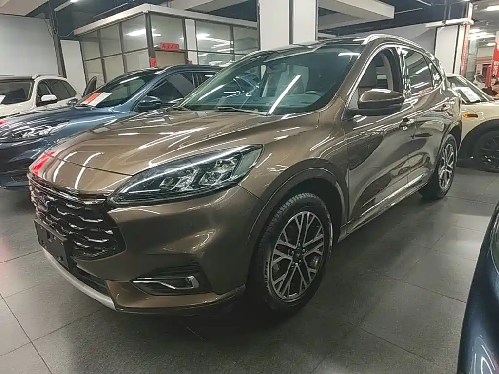 Ruiji 2020 EcoBoost 245 four-wheel drive premium model купить на сайте DeffCars