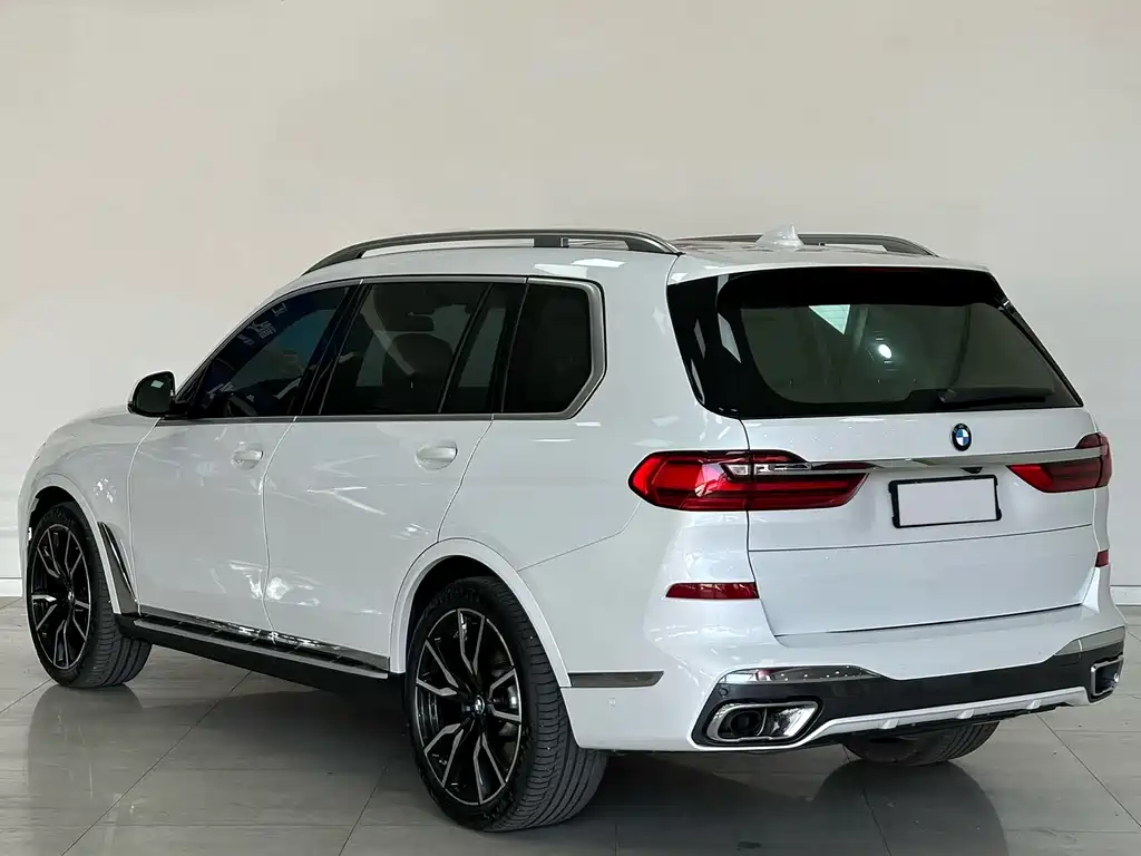 BMW X7 2019 xDrive40i Exclusive M Sports Package купить на сайте DeffCars