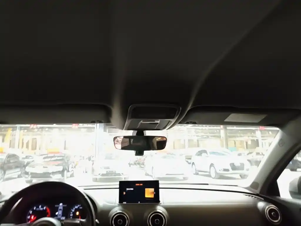 Audi A3 2017 Limousine 35 TFSI Enterprising купить на сайте DeffCars