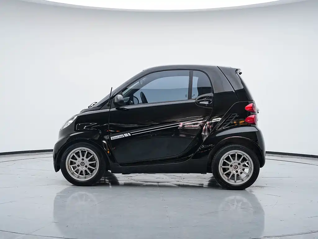 smart fortwo 2011 1.0 MHD hardtop standard version купить на сайте DeffCars