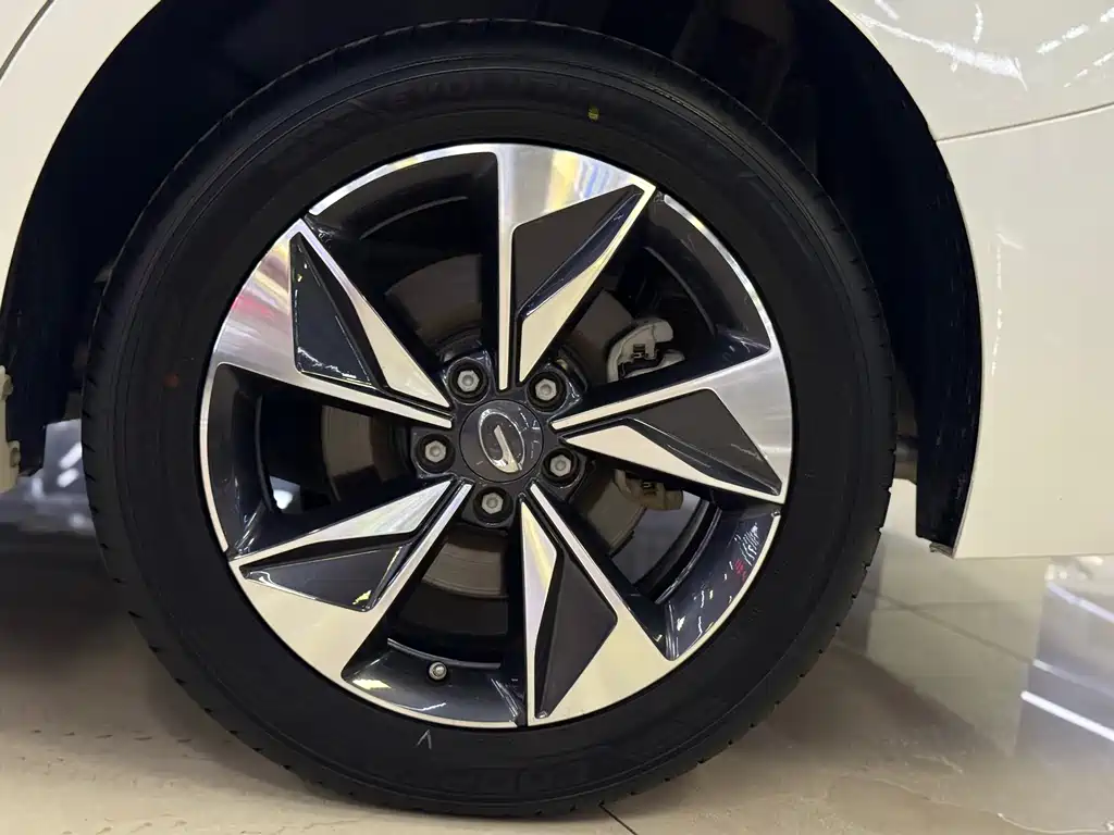 Trumpchi M6 2021 PRO 270T DCT Deluxe Edition купить на сайте DeffCars