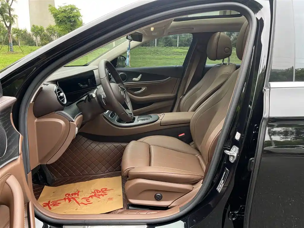 Mercedes-Benz E-Class 2023 facelift E 260 L купить на сайте DeffCars