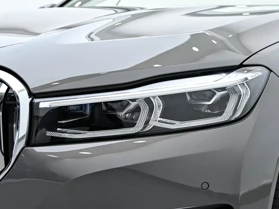 BMW 7 Series 2021 730Li Luxury Package купить на сайте DeffCars