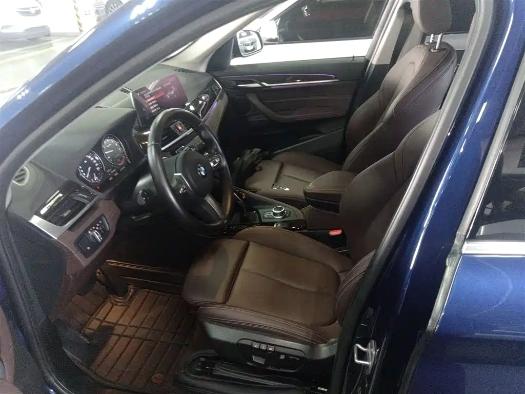 BMW X1 2020 xDrive25Li Exclusive Model купить на сайте DeffCars