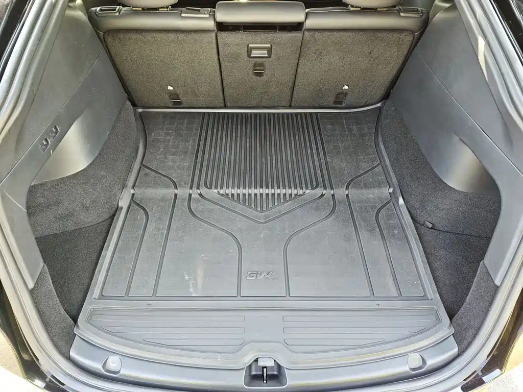 Model Y 2022 rear-wheel drive version купить на сайте DeffCars