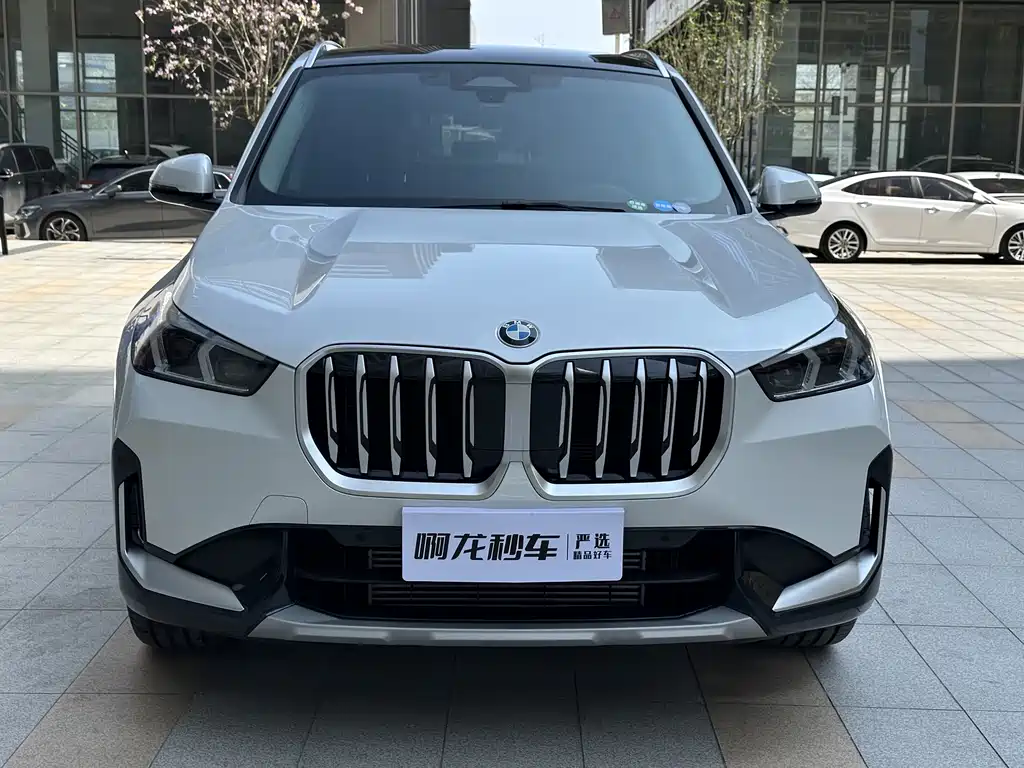 BMW X1 2024 sDrive25Li X Design Package купить на сайте DeffCars