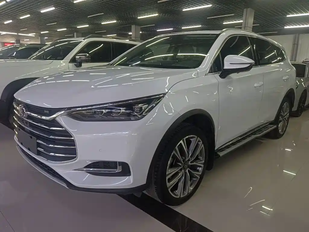 Tang 2019 2.0T automatic intelligent connected premium model 5 seats National VI купить на сайте DeffCars