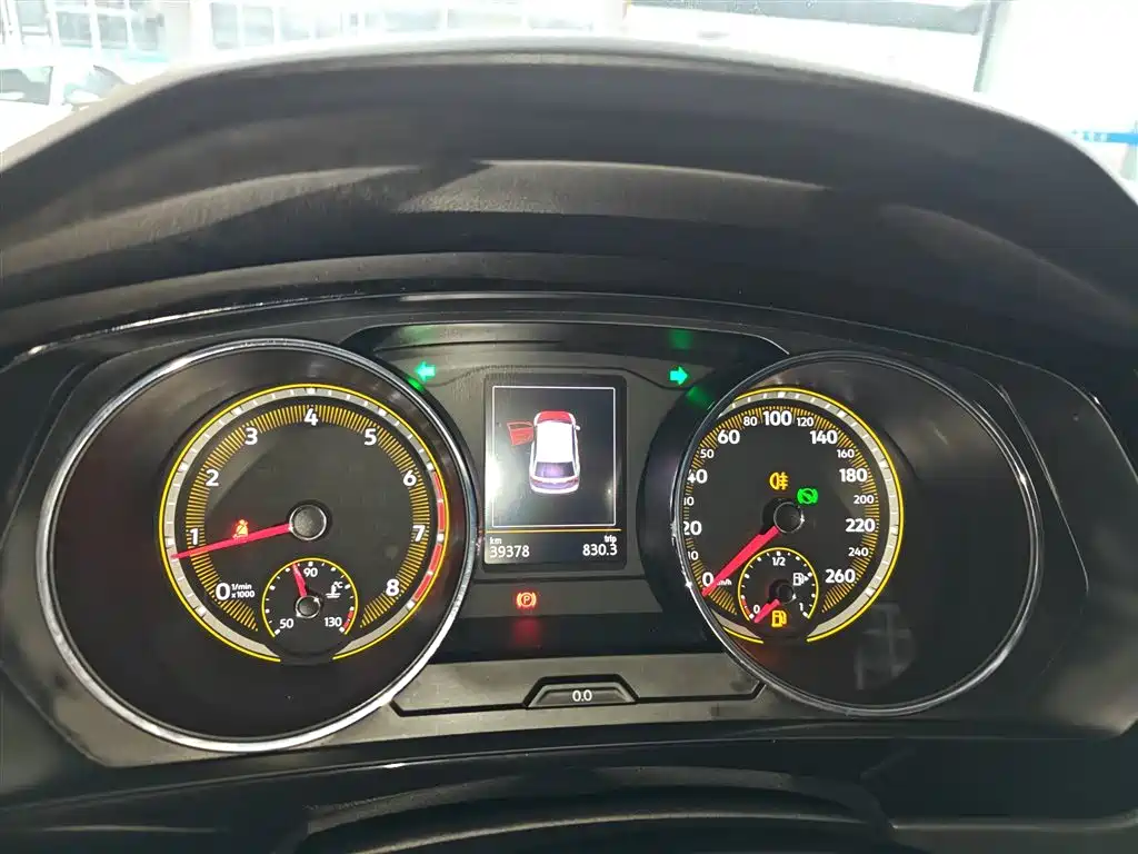 Tiguan L 2021 330TSI automatic two-wheel drive smart version купить на сайте DeffCars