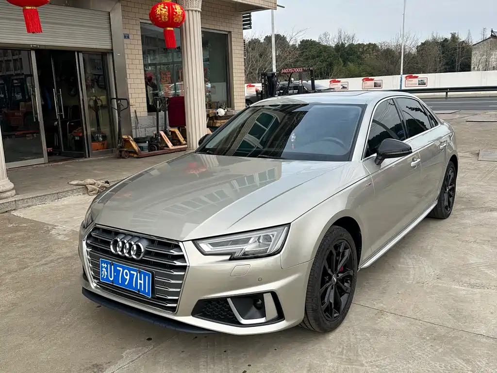 Audi A4L 2019 45 TFSI quattro personalized sports version National VI купить на сайте DeffCars